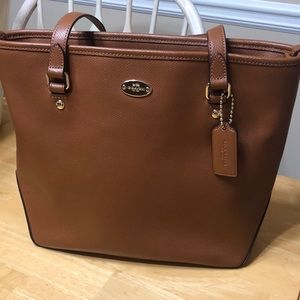 Excellent condition leather Coach tote purse